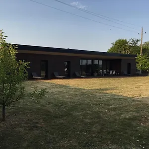 Des 3 Chênes Villa